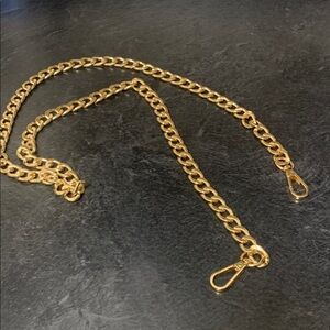 Elegant Gold Chain Crossbody Strap